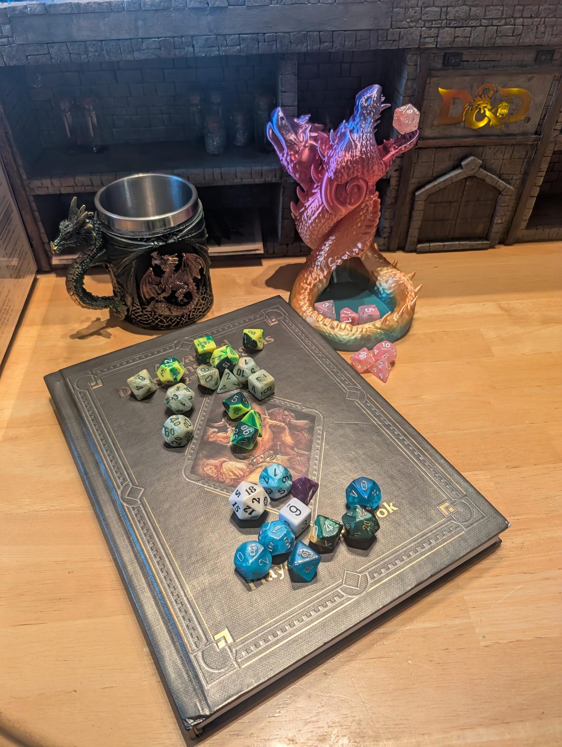 Twin Dragon Dice Tower, 3D Printed Dice Tower, Dice Tower and Holder, Dice Rolling Tower, Dice Roller, Tabletop Roleplaying Gaming Accessory